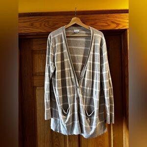 Old Navy Gray and White Striped Cardigan